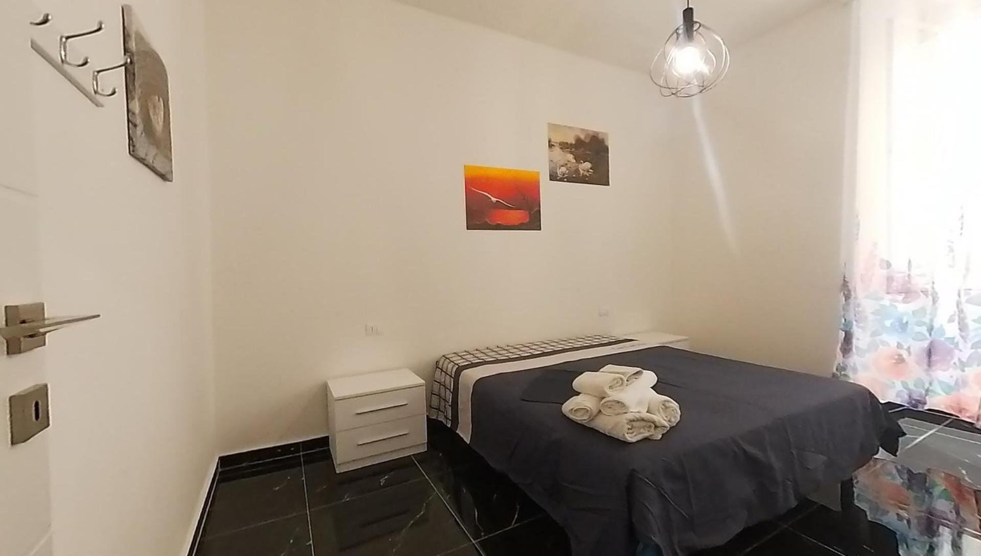 Tra Centro E Mare - Intero Appartamento Con Parcheggio Savona Zewnętrze zdjęcie