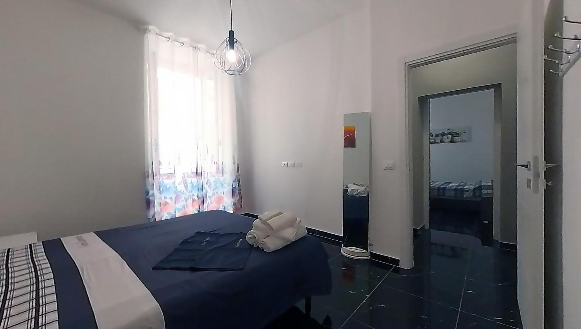 Tra Centro E Mare - Intero Appartamento Con Parcheggio Savona Zewnętrze zdjęcie