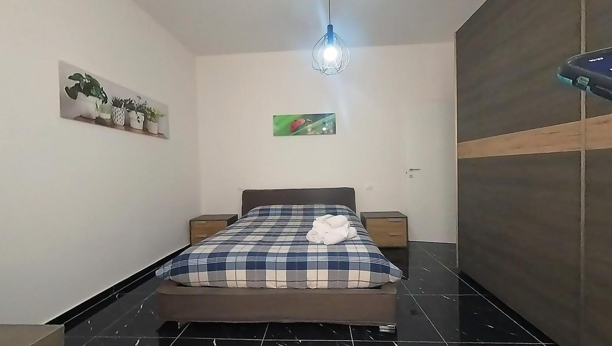 Tra Centro E Mare - Intero Appartamento Con Parcheggio Savona Zewnętrze zdjęcie